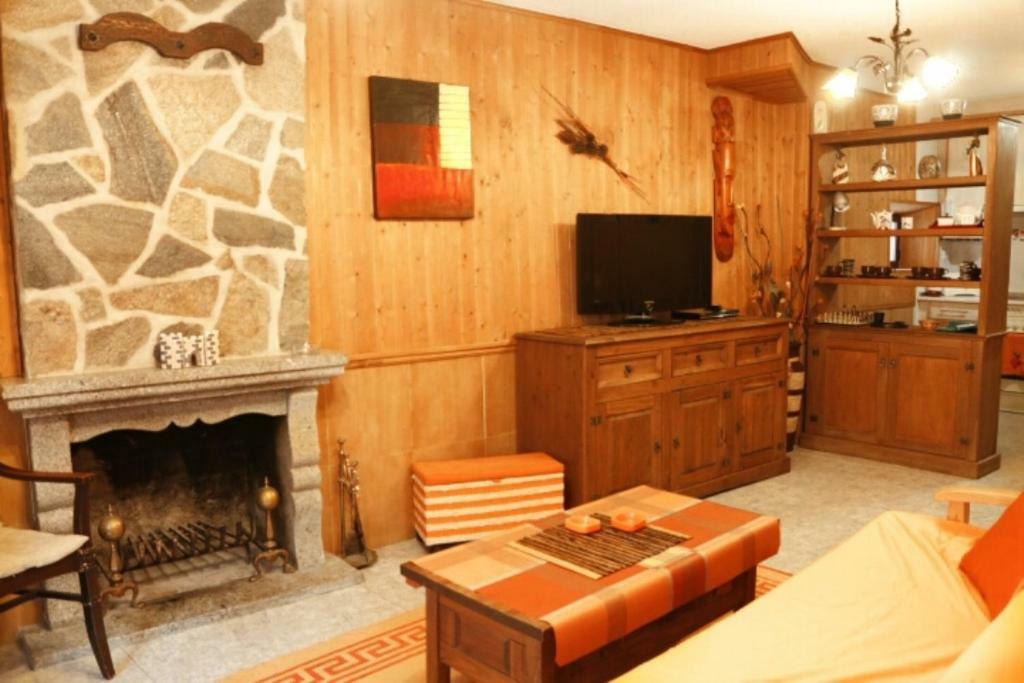 Casa Rural Los 2 Yugos Навалуенґа Екстер'єр фото