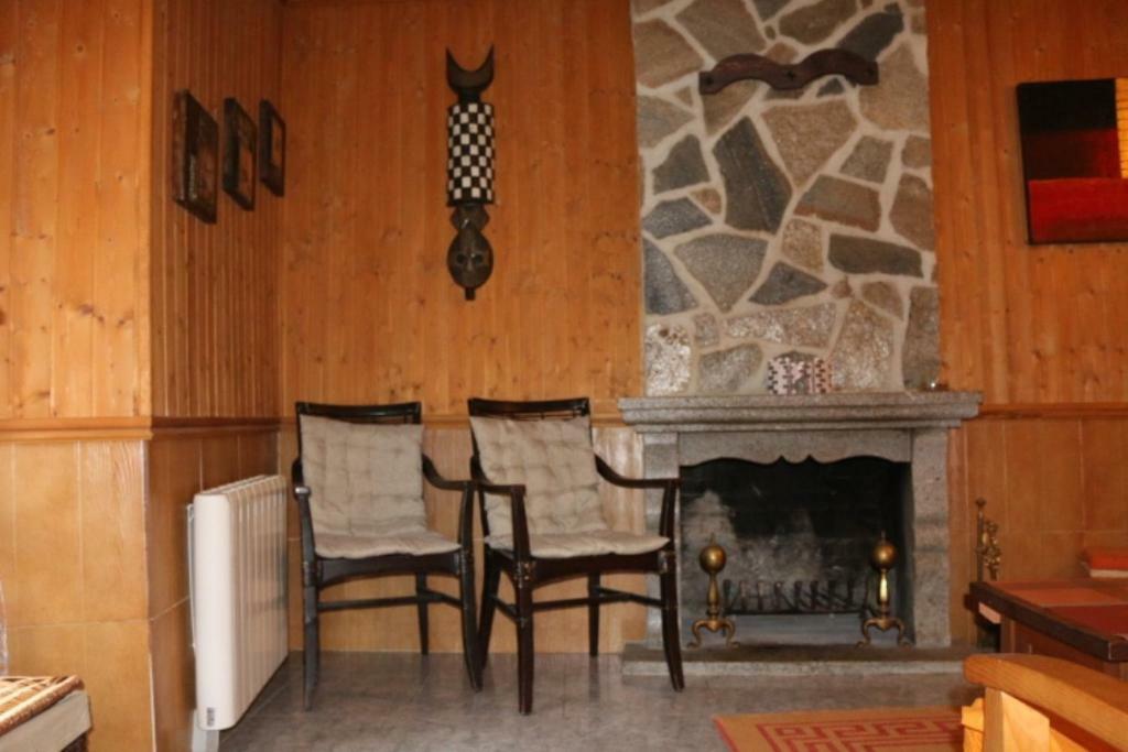 Casa Rural Los 2 Yugos Навалуенґа Екстер'єр фото