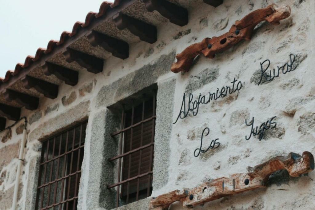 Casa Rural Los 2 Yugos Навалуенґа Екстер'єр фото